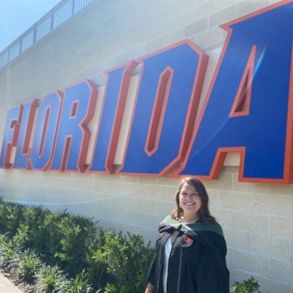 Meet your Posher, Karly - Picture 1 of 1